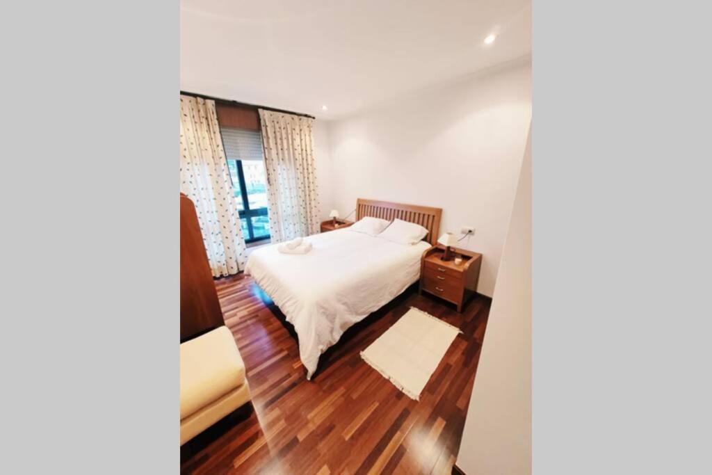 Piso Céntrico con Terraza y Garaje Para Tu Familia Baiona Exterior foto